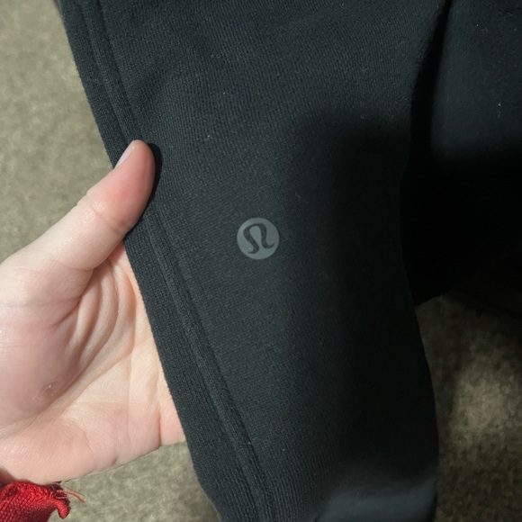Lululemon Scuba Wide-Leg Pants - Picture 3 of 4